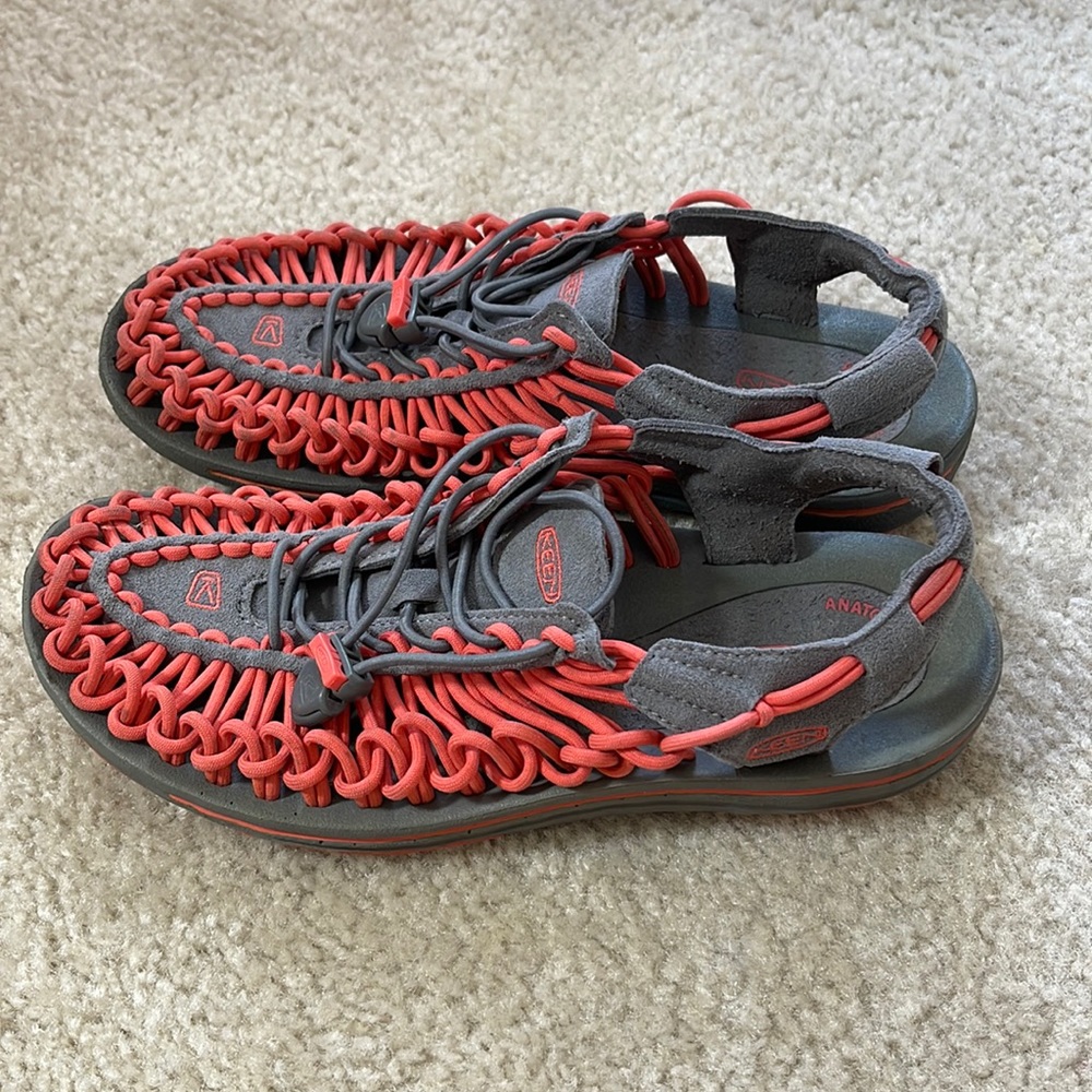 Keen Uneek Sandals, Gray and Peach, 8.5